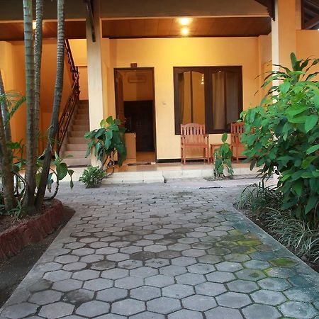 Puri Senggigi Hotel Mangsit ภายนอก รูปภาพ