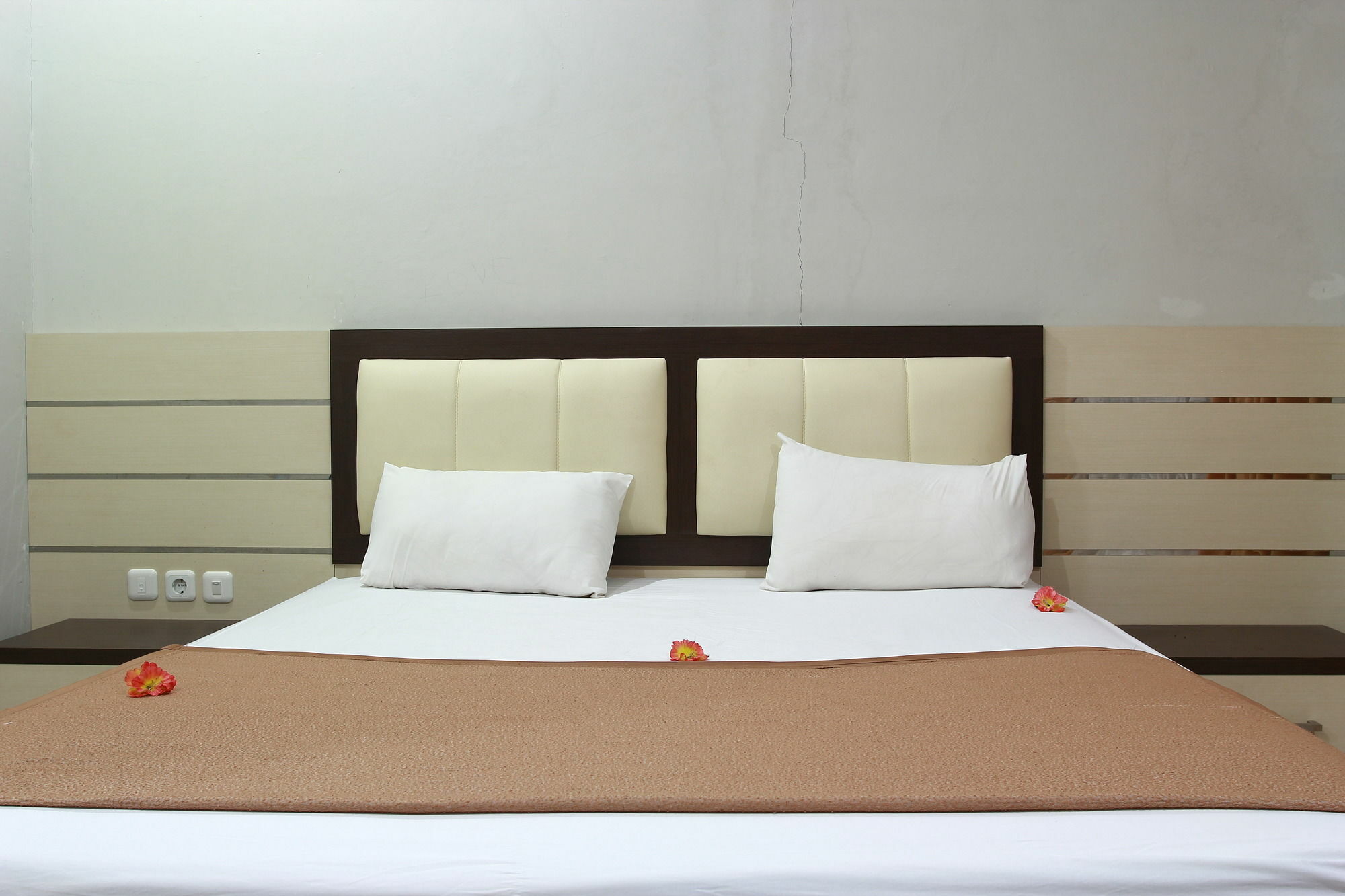 Puri Senggigi Hotel Mangsit ภายนอก รูปภาพ