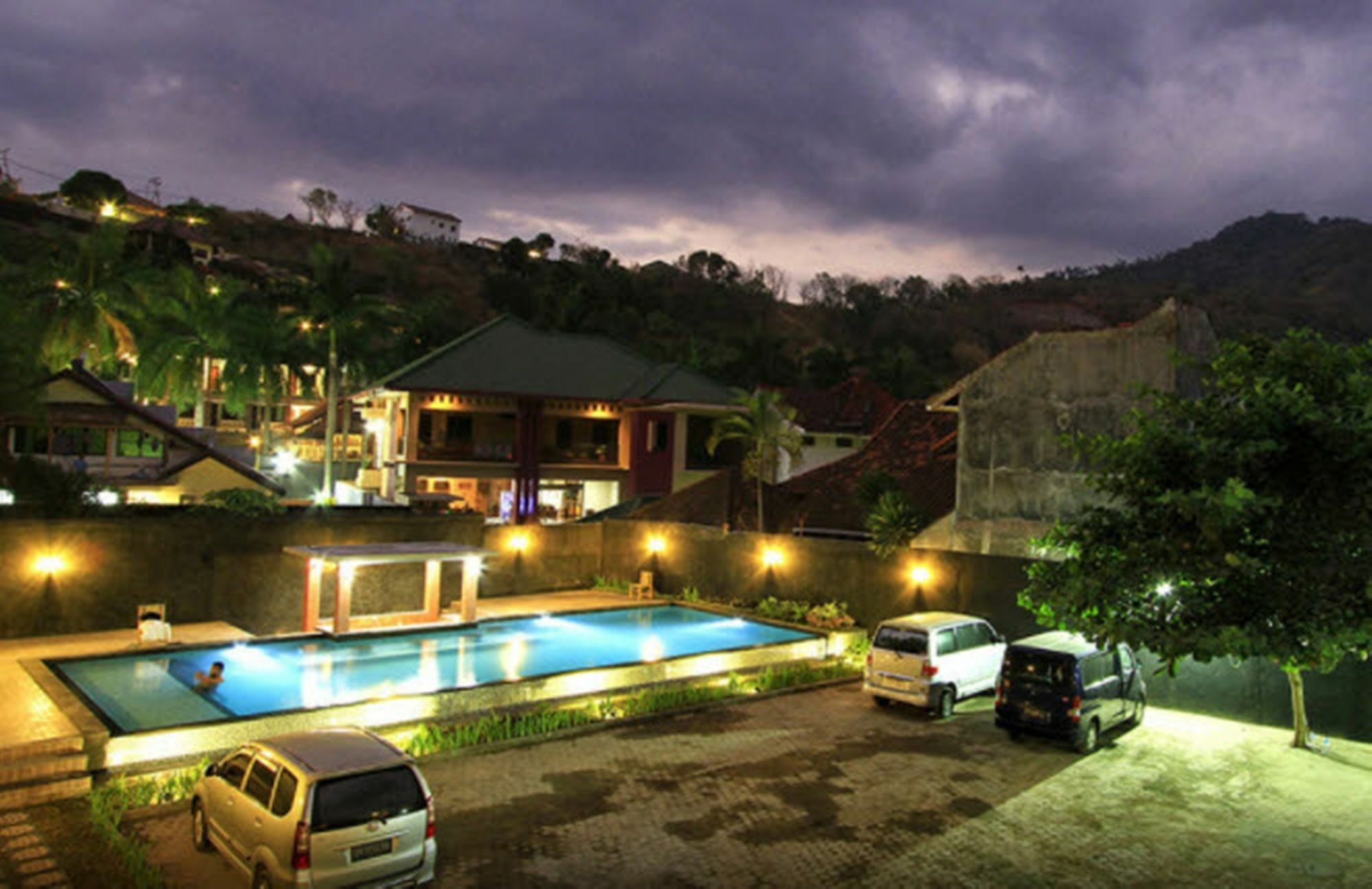 Puri Senggigi Hotel Mangsit ภายนอก รูปภาพ