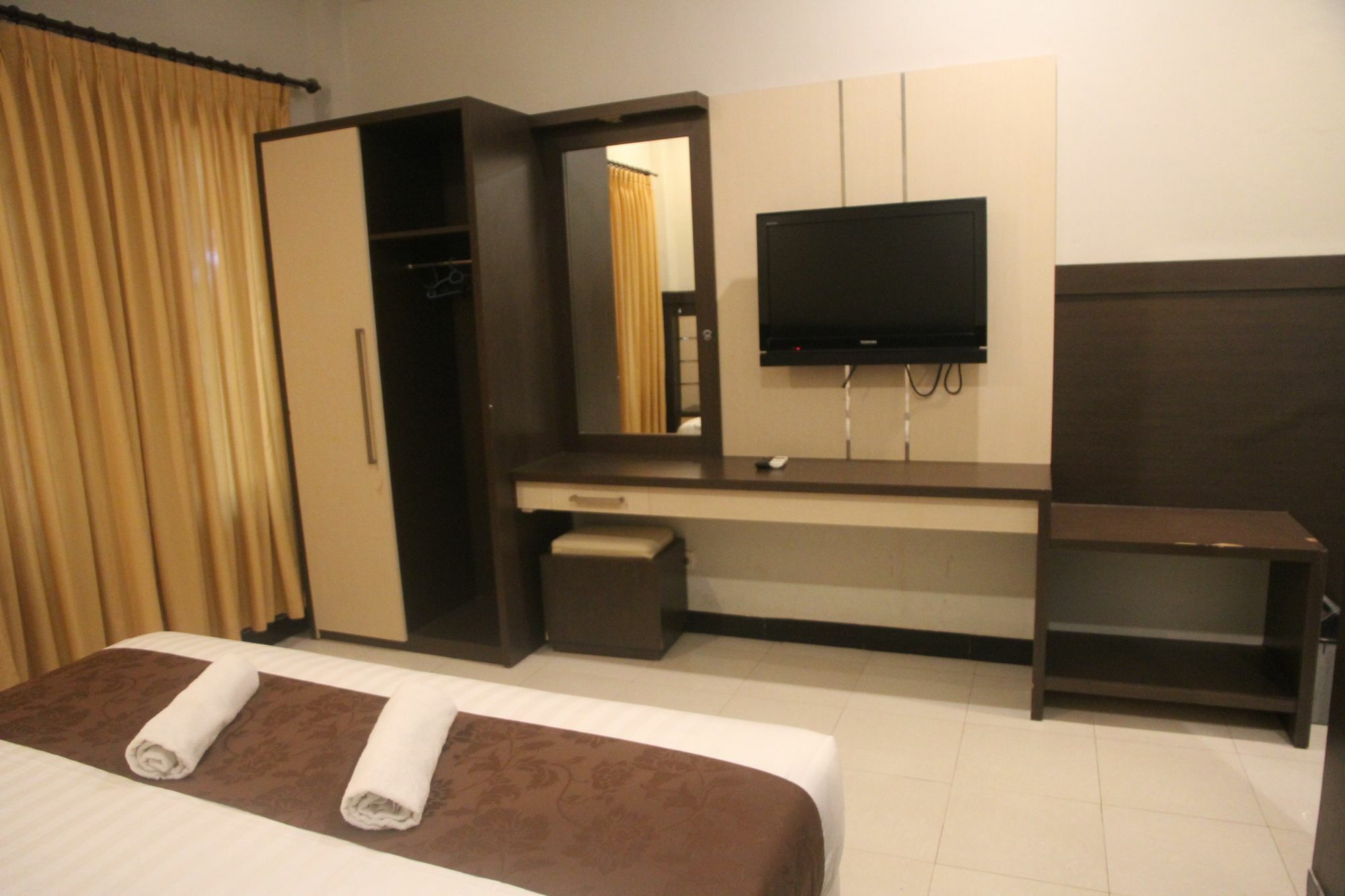 Puri Senggigi Hotel Mangsit ภายนอก รูปภาพ